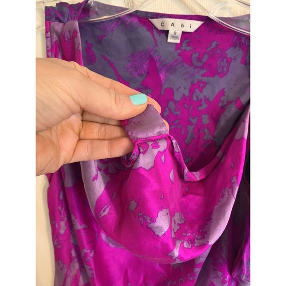CAbi Top Size small Pink Purple Abstract Sleeveless Silk Blouse Career Dressy - Picture 6 of 15
